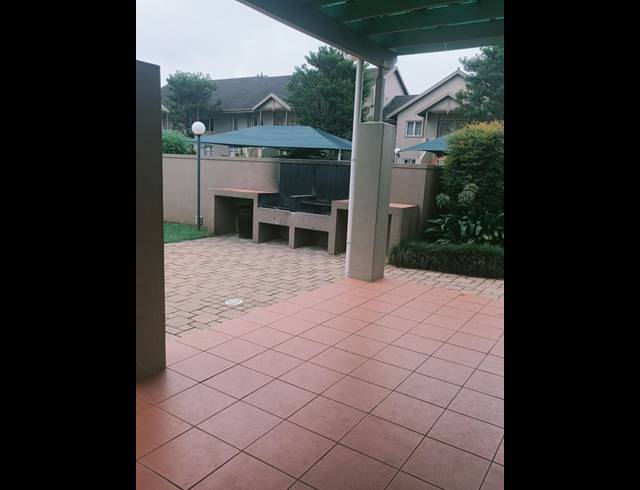 1 BEDROOM APARTMENT FOR SALE IN HILLCREST